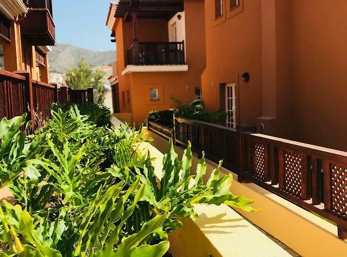 La Casa Canaria * La Playa de Arguineguín